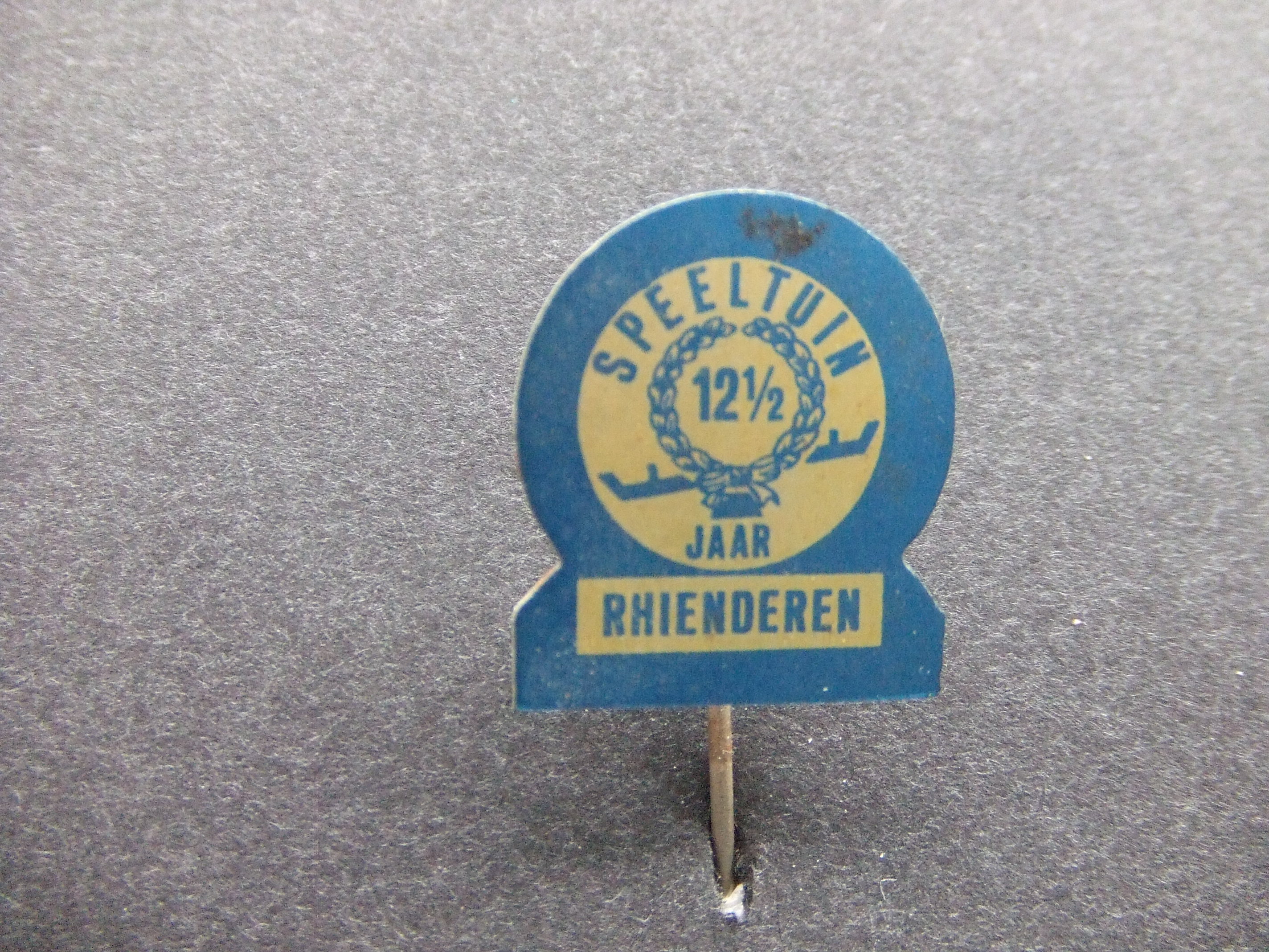 Speeltuin Rhienderen gemeente Brummen 12½ jaar.jubileum